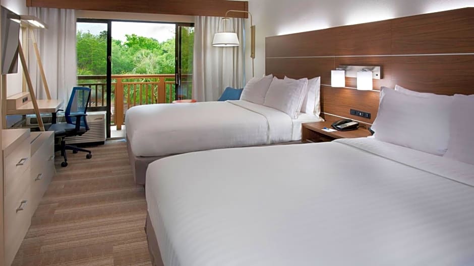 Holiday Inn Express Hilton Head Island, an IHG Hotel