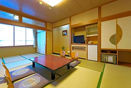 Japanese-Style Room