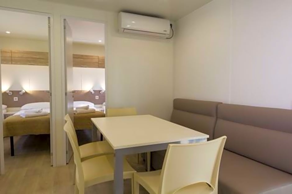 The Garda Village - Near Spiaggia Brema