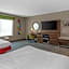 Hampton Inn & Suites Atlanta Airport West/Camp Creek Parkway