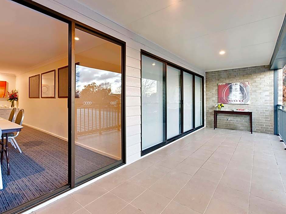 Tall Trees Ainslie Motel