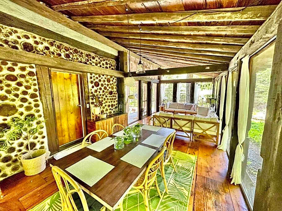 Nature Retreat w/ Sunroom Gazebo