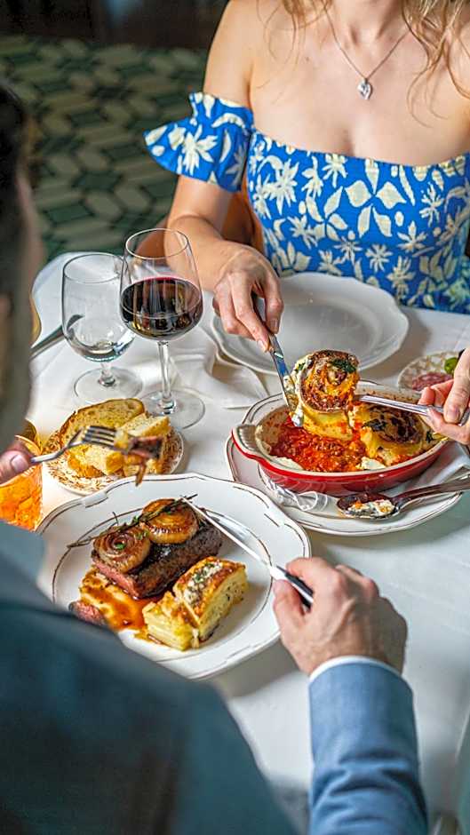 The Ray Hotel Delray Beach, Curio Collection by Hilton