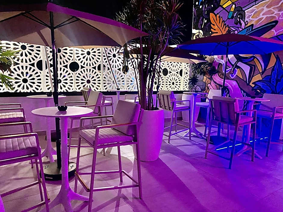 Autentico Vertical Playa del Carmen