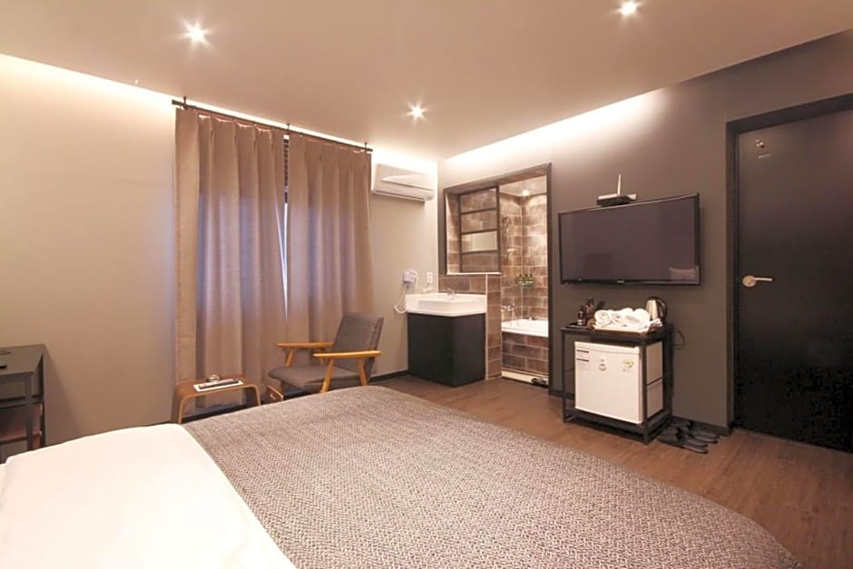 Hi Design Hotel