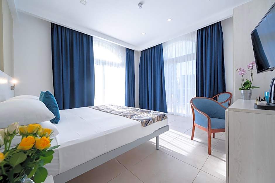 Gillieru Harbour Hotel