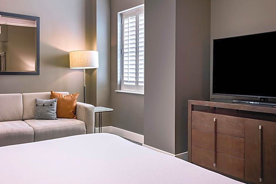 Ambassador Hotel Oklahoma City, Autograph Collection by Marriott
