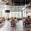Crowne Plaza Suites MSP Airport - Mall of America By IHG