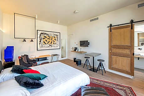 Deluxe Double Room with Balcony