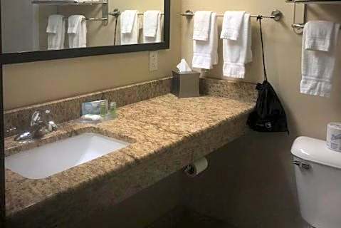 Cobblestone Inn & Suites - Fort Dodge
