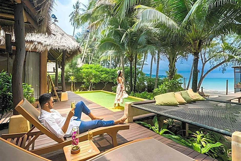 High Season Pool Villa & Spa