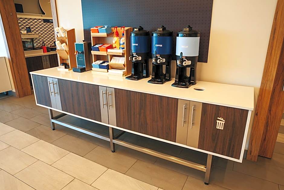 Holiday Inn Express And Suites Bessemer - Birmingham West By IHG