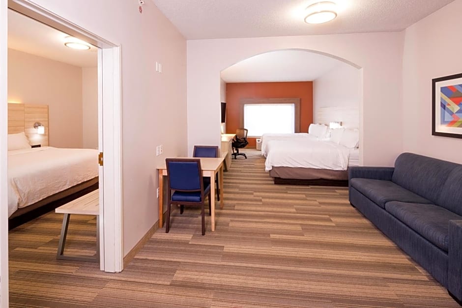 Holiday Inn Express Hotel & Suites Grand Blanc