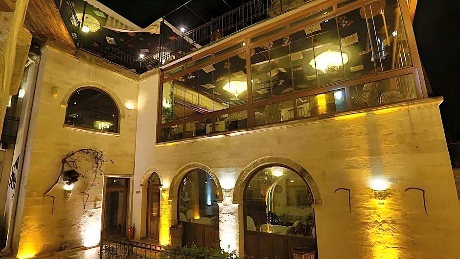 Hidden Cave Hotel