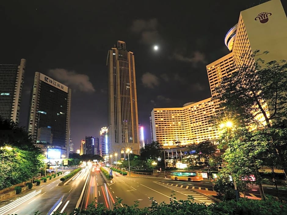 Grand Eastern International Apartment