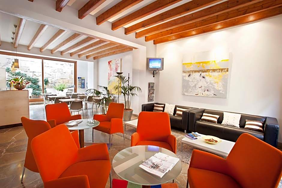 L'Hostal Pollenca - Turisme Interior