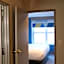 Holiday Inn Express & Suites Marquette By IHG