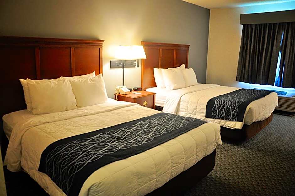 Dunes Express Inn and Suites