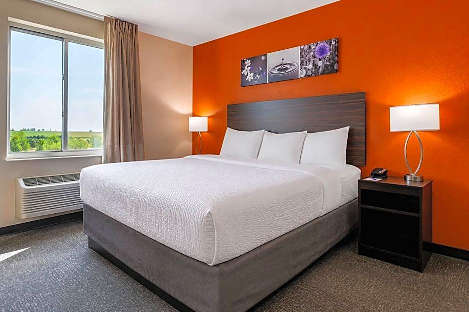Sleep Inn & Suites Lancaster-Platteville