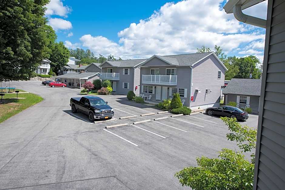 Americas Best Value Inn & Suites Lake George