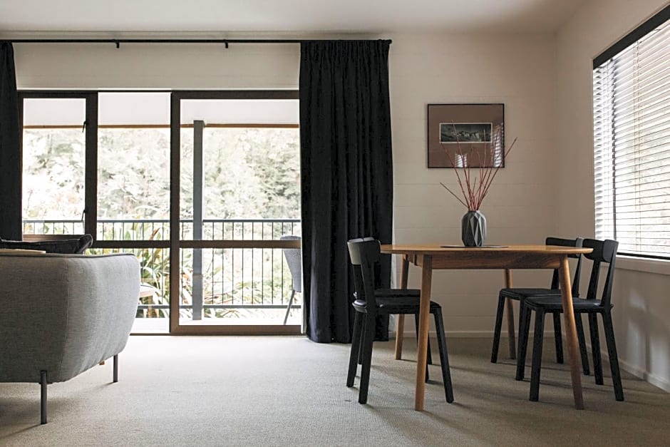 Maruia River Retreat