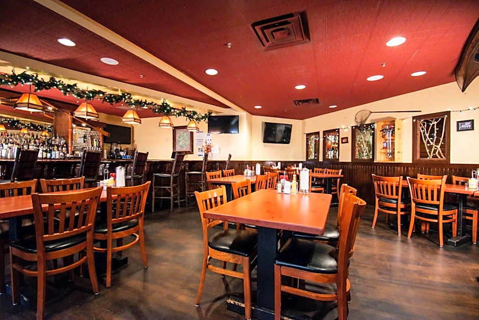 Six Flags Great Escape Lodge & Indoor Waterpark