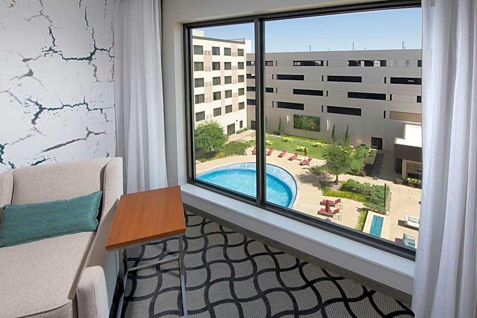 Marriott Dallas Allen Hotel & Convention Center
