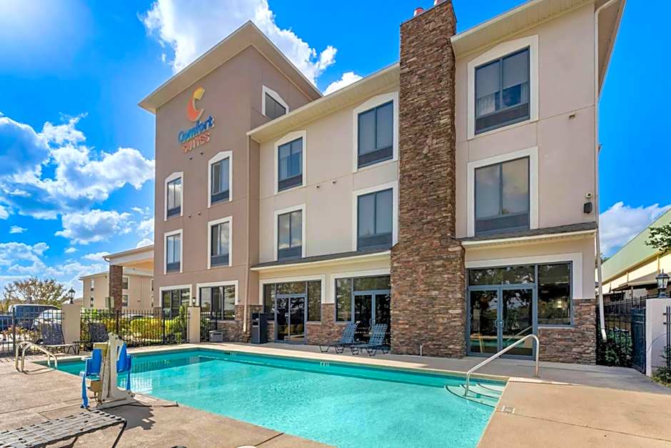 Comfort Suites Augusta Riverwatch