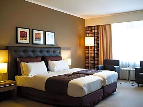 Standard Plus Twin Room
