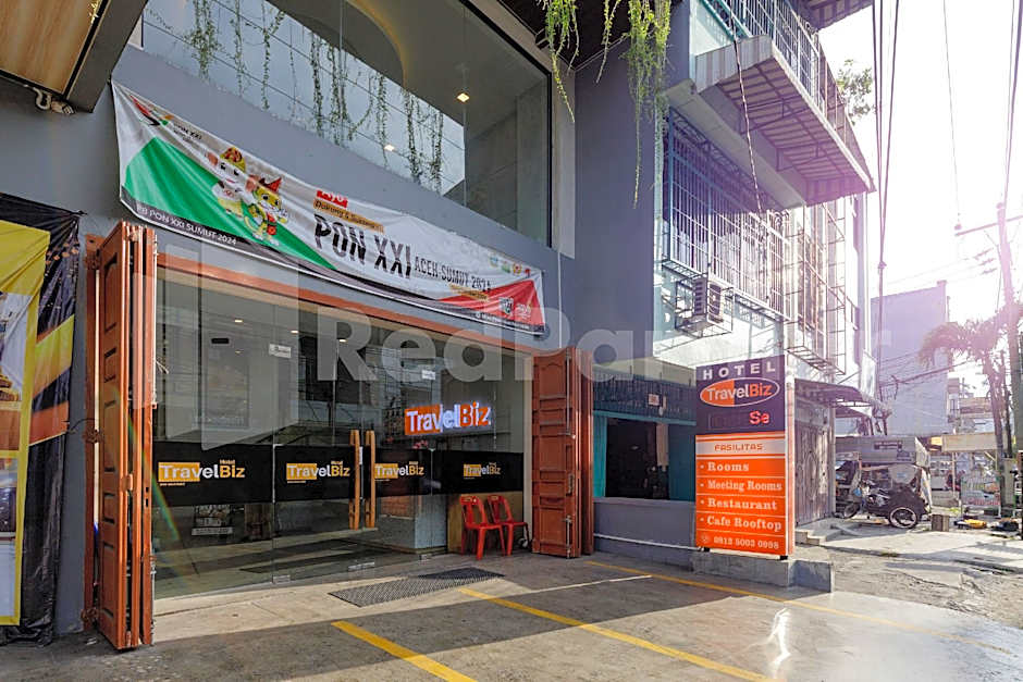 Travel Biz Hotel Medan Mitra RedDoorz