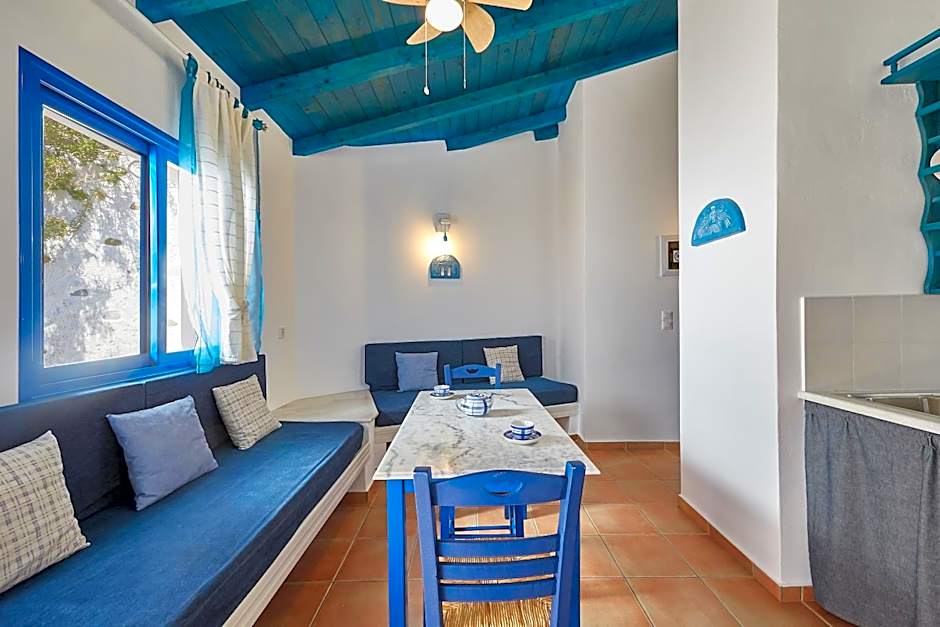 Kerame Studios & Apartments