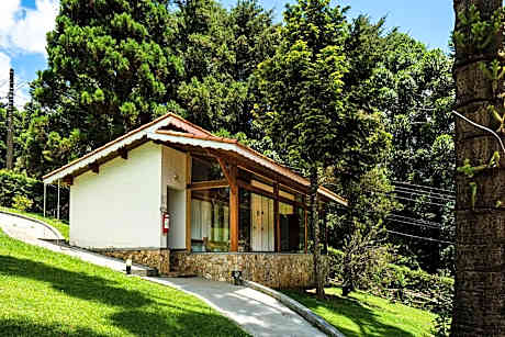 Quarto Duplo com Sala Envidraçada