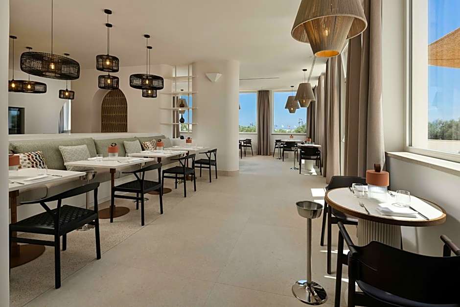 Cala Ponte, a Tribute Portfolio Hotel