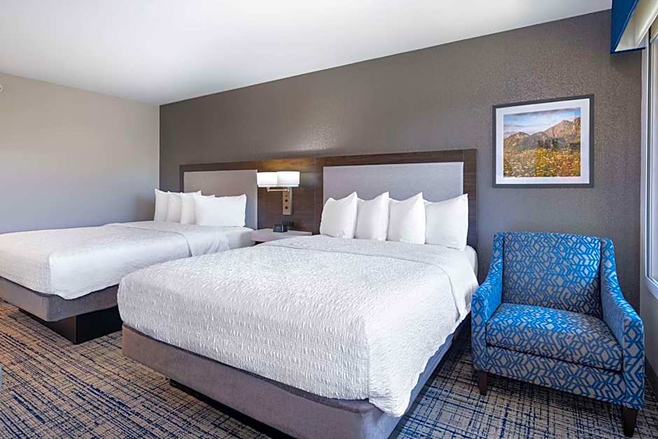 Hampton Inn By Hilton & Suites Agoura Hills