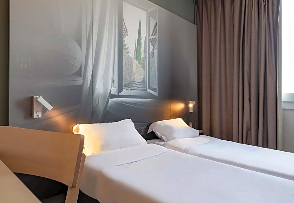B&B HOTEL Valence TGV Romans