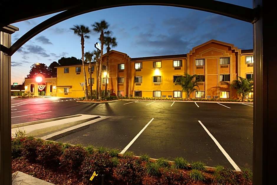 Days Inn by Wyndham Orange Park/Jacksonville
