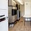 Motel 6-Grand Prairie, TX - Near Six Flags Drive