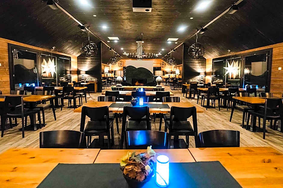 Northern Lights Village