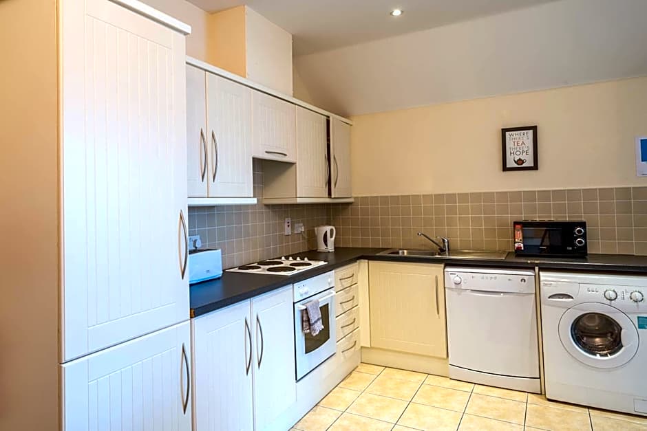 The Courtyard Apartments