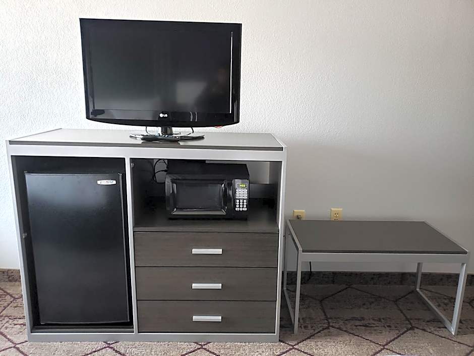 SureStay Plus Hotel by Best Western Warner Robins AFB