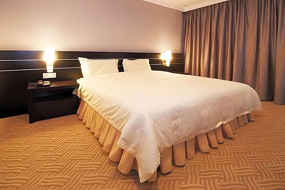 Hotel Waterfall Penang