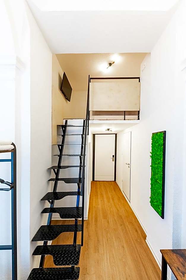 Adagio Downtown Rooms