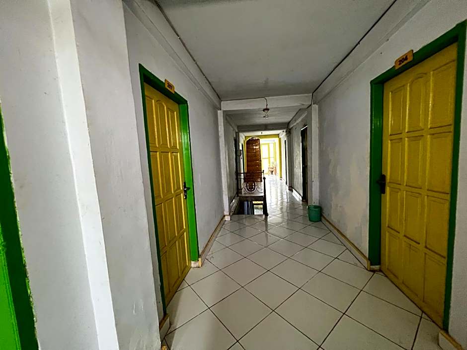 Hotel O Wisma Aliyah Near Sidrap