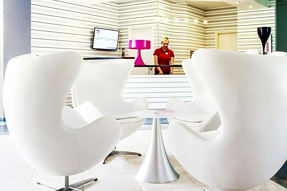 Lantiana Gardens ApartHotel