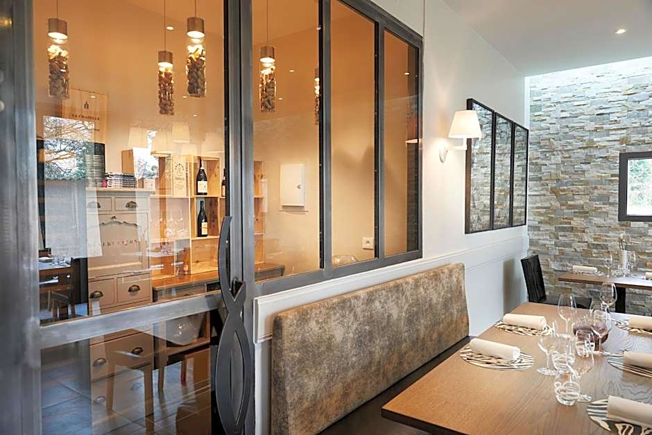 Pont du Chalon Hôtel and Restaurant