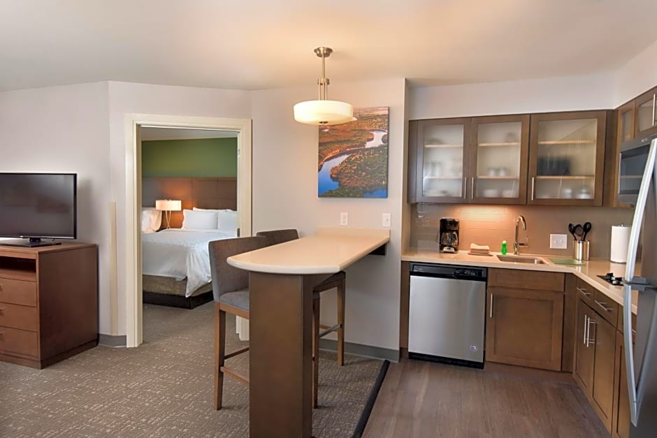 Staybridge Suites By Holiday Inn Wisconsin Dells - Lake Delton By IHG