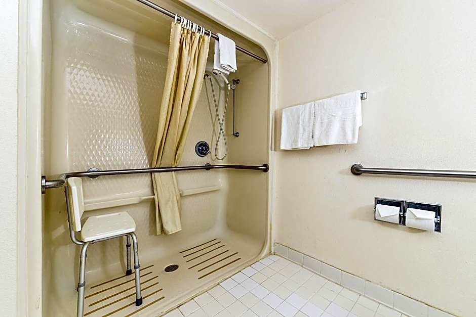 Americas Best Value Inn & Suites Morrow Atlanta