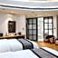 BlueSky Hotel