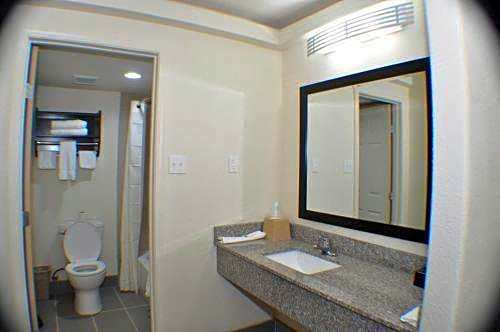 Trinity Suites Downtown Dallas