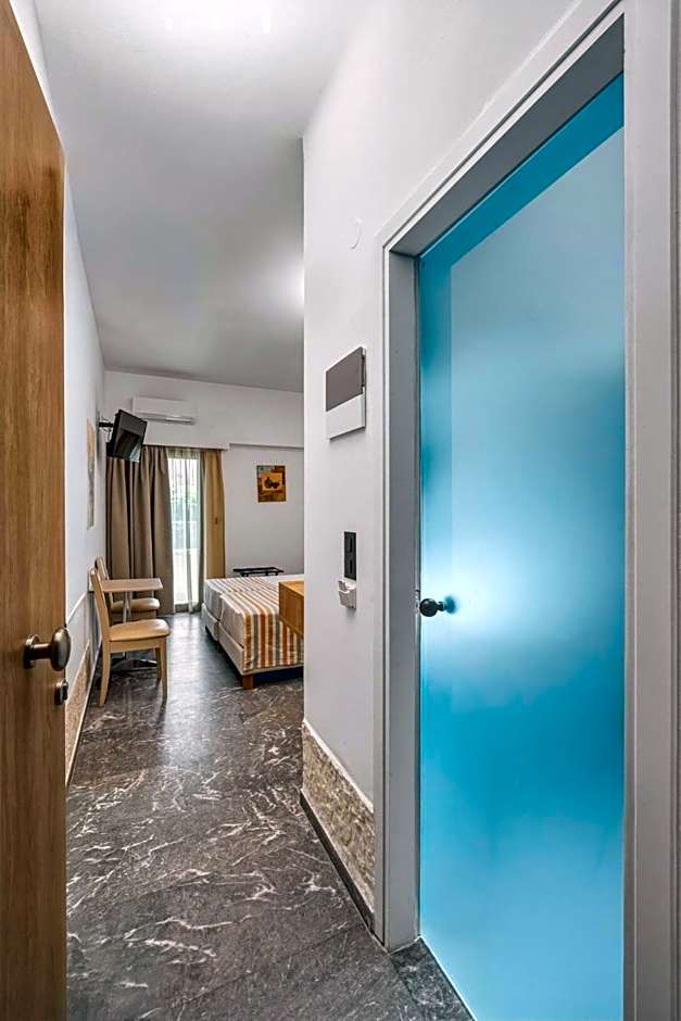 Erato Hotel